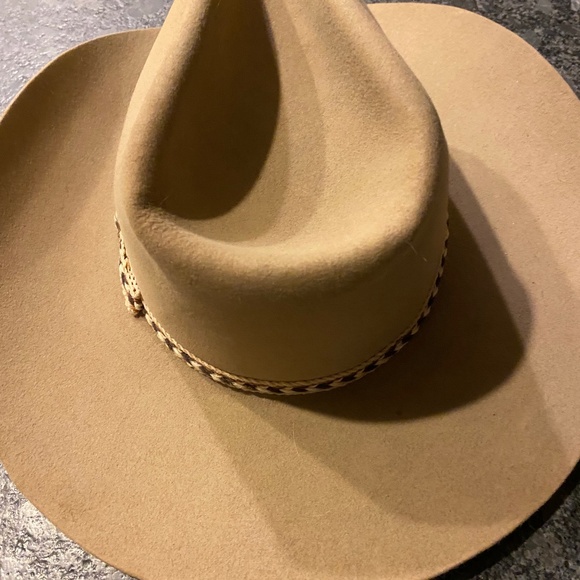 Classic Western “Cowgirl” Hat - size M